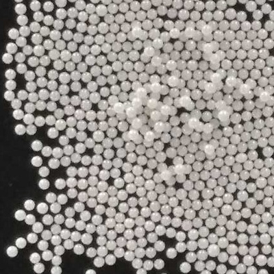 0.1 - 50 มม. Zirconia เจียรนัย 3.7g / cm3 ความหนาแน่นจำนวนมากสำหรับแร่อโลหะ