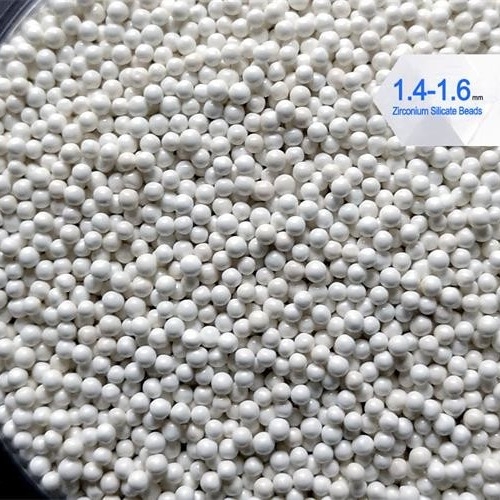 ขนาด 1.4-1.6 มม. สีขาว 65 เซอร์โคเนียมซิลิเกตลูกปัดความหนาแน่นจำนวนมาก 4 กรัม / cm3 สำหรับสี / การเคลือบ